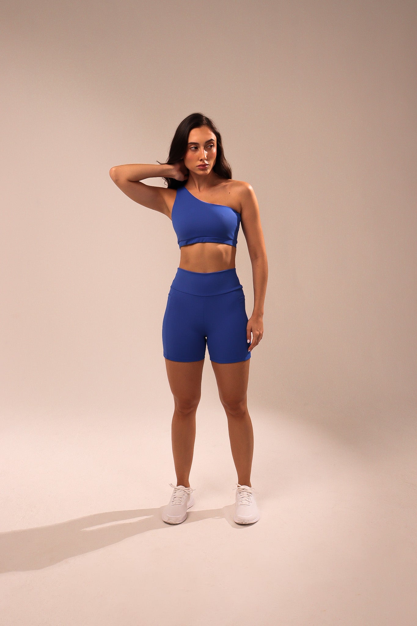 COMPRE O LOOK - Shorts + Top