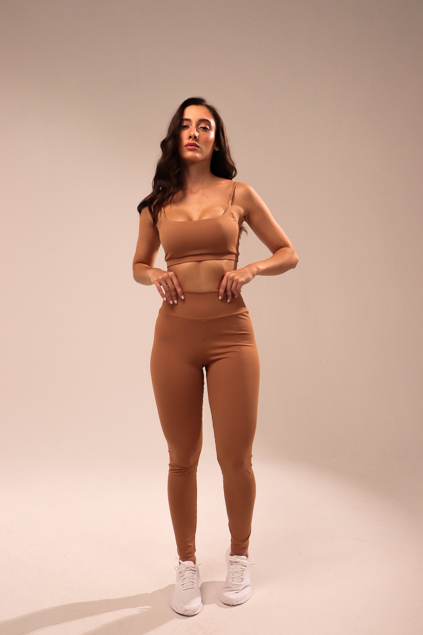 COMPRE O LOOK - Legging + Top